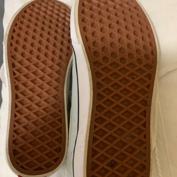 Vans - Picture 3 of 3